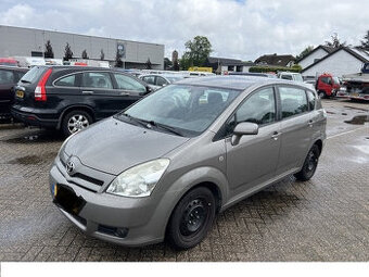 toyota corolla verso 2.2 D4D 100kw