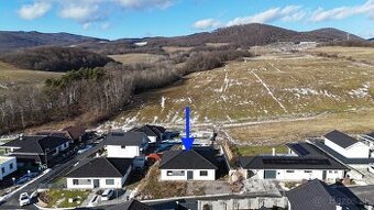 NOVOSTAVBA 4 - IZBOVÉHO RODINNÉHO DOMU