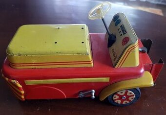 staré plechové hračky  lietadlo, VZV....xylofon,...