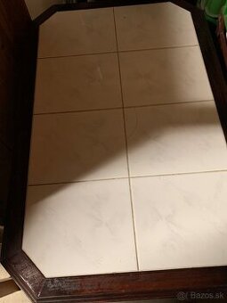 Konferenčný stolík