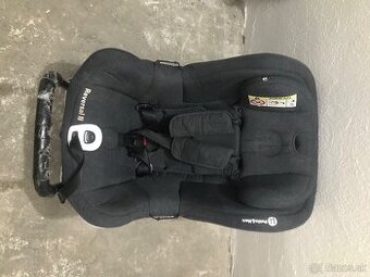 Autosedačka Petite & Mars