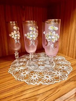 Retro slávnostné poháre