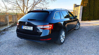 Škoda Superb combi 4x4 L&K + WEBASTO
