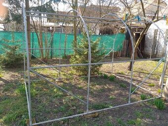 Konstrukcia foliovnika