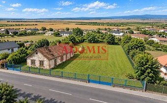 ADOMIS - predáme stavebný pozemok 1571m2 Geča,všetky IS,aj n