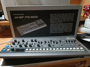 Roland JX08