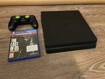Playstation 4 slim