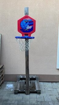 Podstavec na basketbalový kôš
