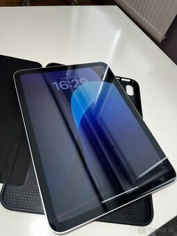 Predám tablet iPad 10. generácie (2022) strieborný