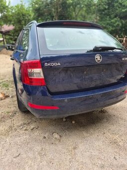 Predám zadný kufor, nárazník, svetlá pre Škoda Octavia 3 III