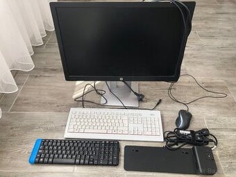 Predám monitor, darujem klávesnice, myš, docking station