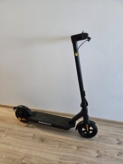 Elektro kolobežka Kickscooter - 350W motor,120kg nosnosť