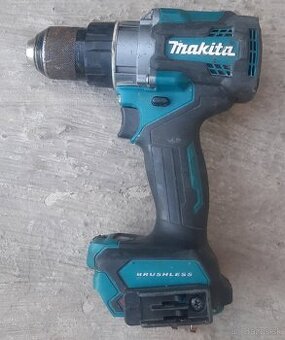 Makita DF001G