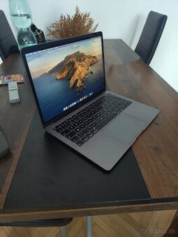 Apple MacBook AIR 2019