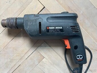Príklepová vŕtačka Black & Decker BD155RT