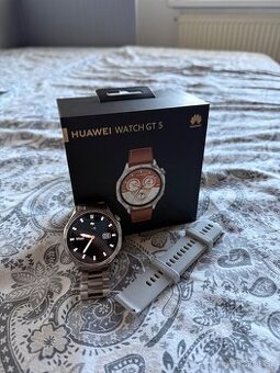 Huawei Watch GT5 46mm Brown – stále v záruke + príslušenstvo