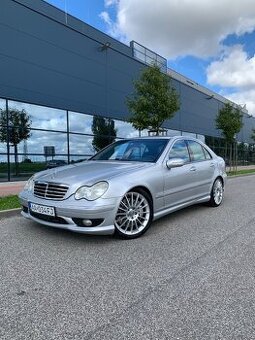 Mercedes-Benz C trieda Sedan C30 Amg W203