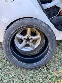 Zimne pneu Nokian 215/45 r17 91V XL