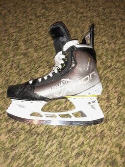 Korcule Vapor Hyperlite sr.