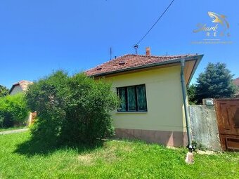 Ponúkam na predaj krásny pozemok vo výbornej lokalite.