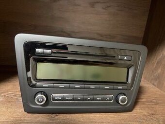 Škoda Rapid 2din autorádio 5J0035161E