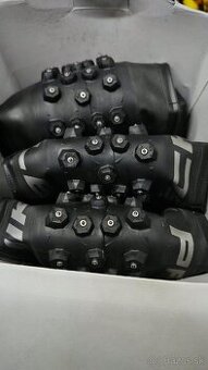 Predam SCHWALBE ICE SPIKER PRO 27.5