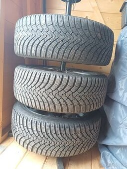 Falken Eurowinter HS01