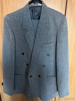 Zachovaly pánsky oblek