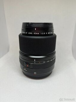 Fujifilm GF 45mm f/2.8 R WR
