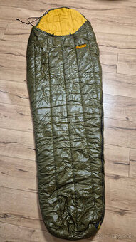 Polovnícky spacák Mammut Ajungilak Tyin a Vaude