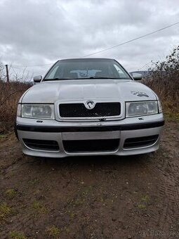 čelné okno Škoda Octavia 1 facelift