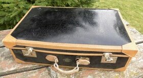 ✅Predám veľmi zachovalý cestovný kufor zo 60tych rokov 20.st