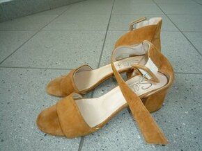 Krásne kožené sandále SILKO -VEľ. 39