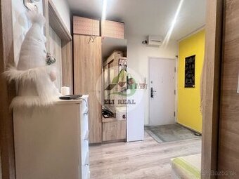 ZNÍŽENÁ CENA Exkluzívne na predaj 4 izbový byt s loggiou -