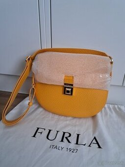 Furla nová