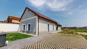 4-izb. RD po kompl. reko v holodome, 7á pozemok