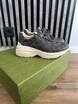 Predádám dámské Gucci topanky - 1