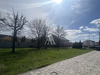 STAVEBNÝ POZEMOK, KOŠICE BARCA