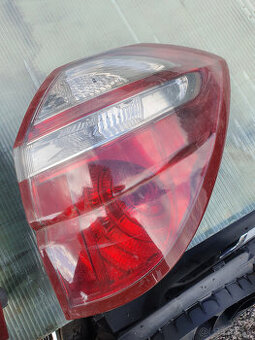 predam zadne svetlo Subaru Outback BL/BP tretia generacia