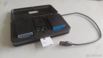 Nabíjačka, powerbanka, čítač kariet, 2x LP-E17 (Canon)