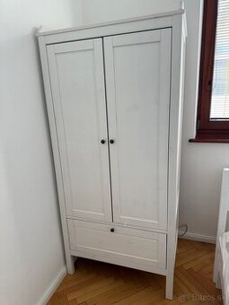 Skriňa komoda ikea sundvik