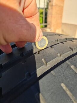 Pirelli p zero 255/40 R19