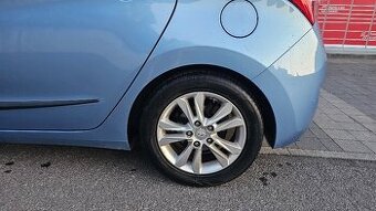 Hyundai i30 1.6i MPI DOHC CVVT Family