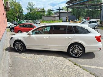 Škoda Superb 2,0tdi 125kw dsg L&K Webasto ,TV ,DAB ,