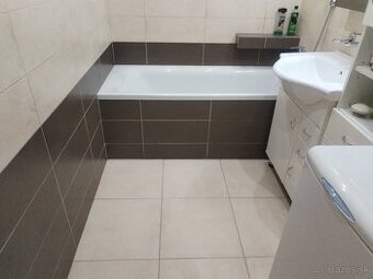 Ponúkam upratovacie služby