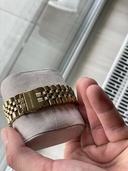 Predam hodinky panske Michael Kors