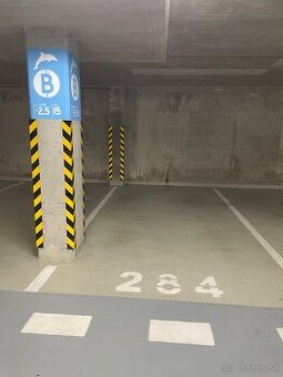 Parkovacie státie v podzemnej garáži CityPark, BA