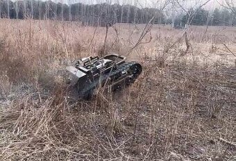 robotická kosačka diaľkovo ovládaná