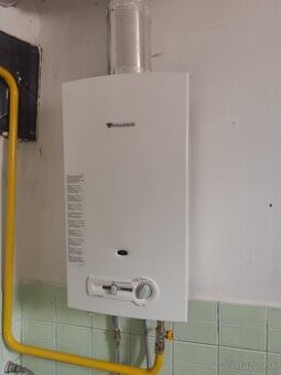 Prietokový ohrievač