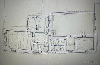 RFReality meštiansky dom na komerčné účely - Strieborné nám.